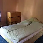 Malomtavi Vendeghaz شقة *