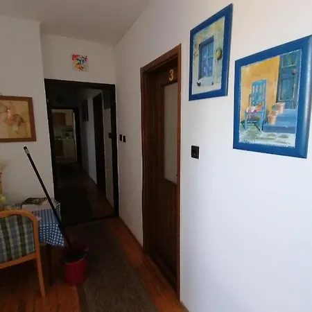 Malomtavi Apartman