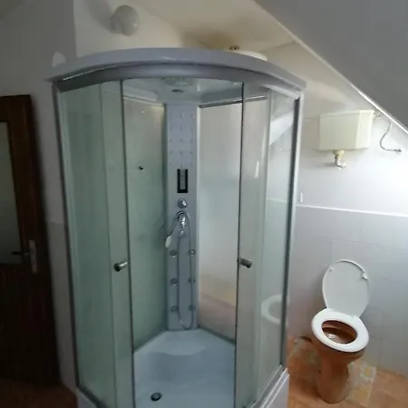 Malomtavi Apartman
