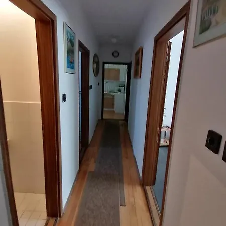 Malomtavi Apartman