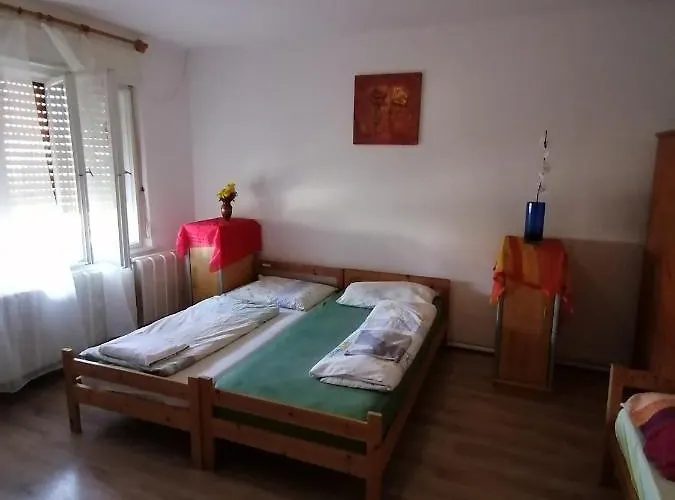 Malomtavi Vendeghaz Apartament Tapolca