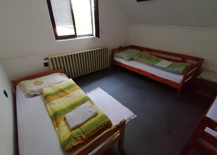 Malomtavi Vendeghaz 公寓 陶波尔曹