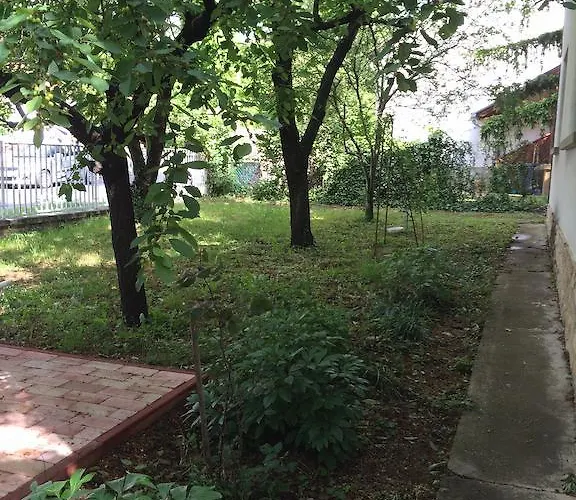 Apartament Malomtavi Vendeghaz *